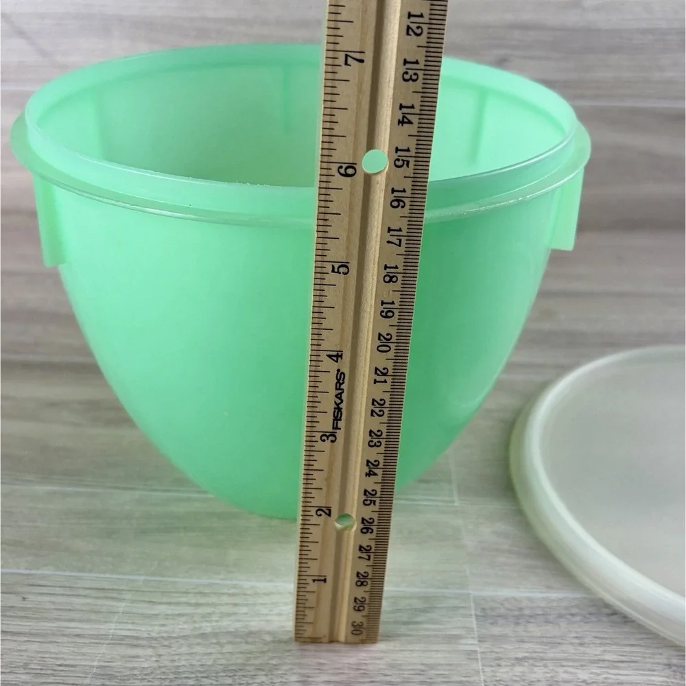 Eagle Storage Bowl Super Seal Lid Green Lettuce Fruit Vegetables Vintage USA